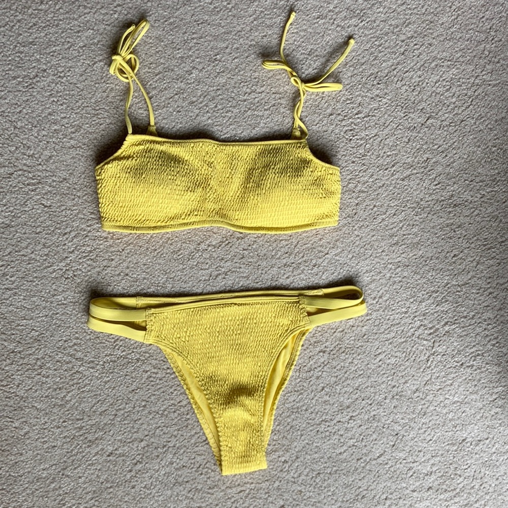 Abercrombie Fitch- bathing-suit- size medium - Picture 1 of 1